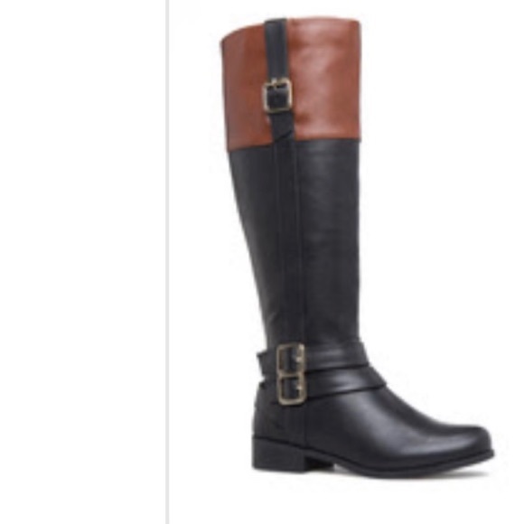 Boots mid calf from shoe dazzle never worn - Picture 1 of 1